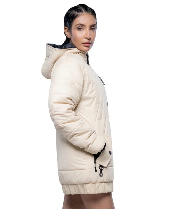 Casual cream puffer
