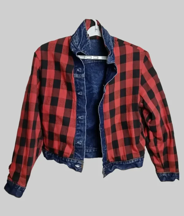 Reversible women’s outerwear