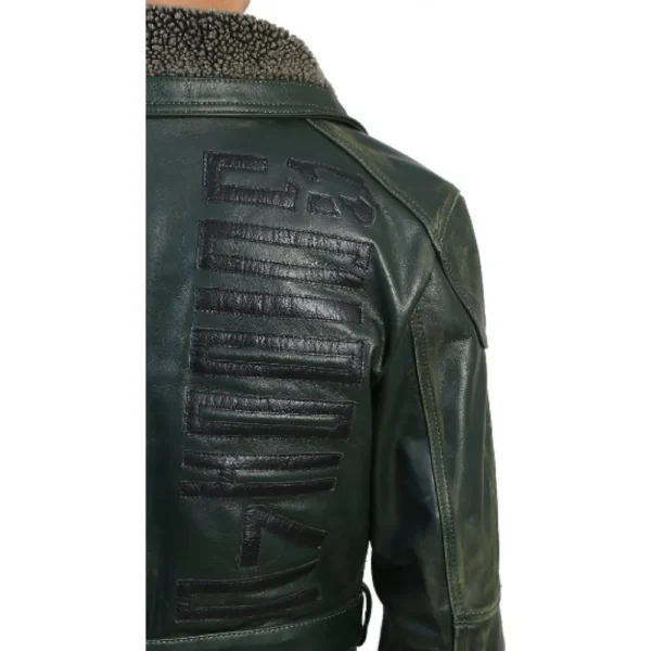 Stylish green leather outerwear