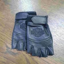 Womens Black Leather Bar and Shield Fingerless Gloves
